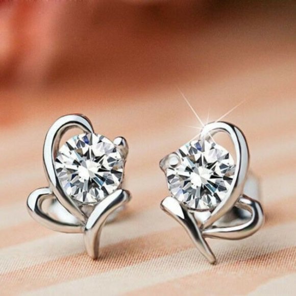 Silver Plated Small Heart Flower Diamond Zircon Stud Earrings Party Gift - Picture 1 of 7